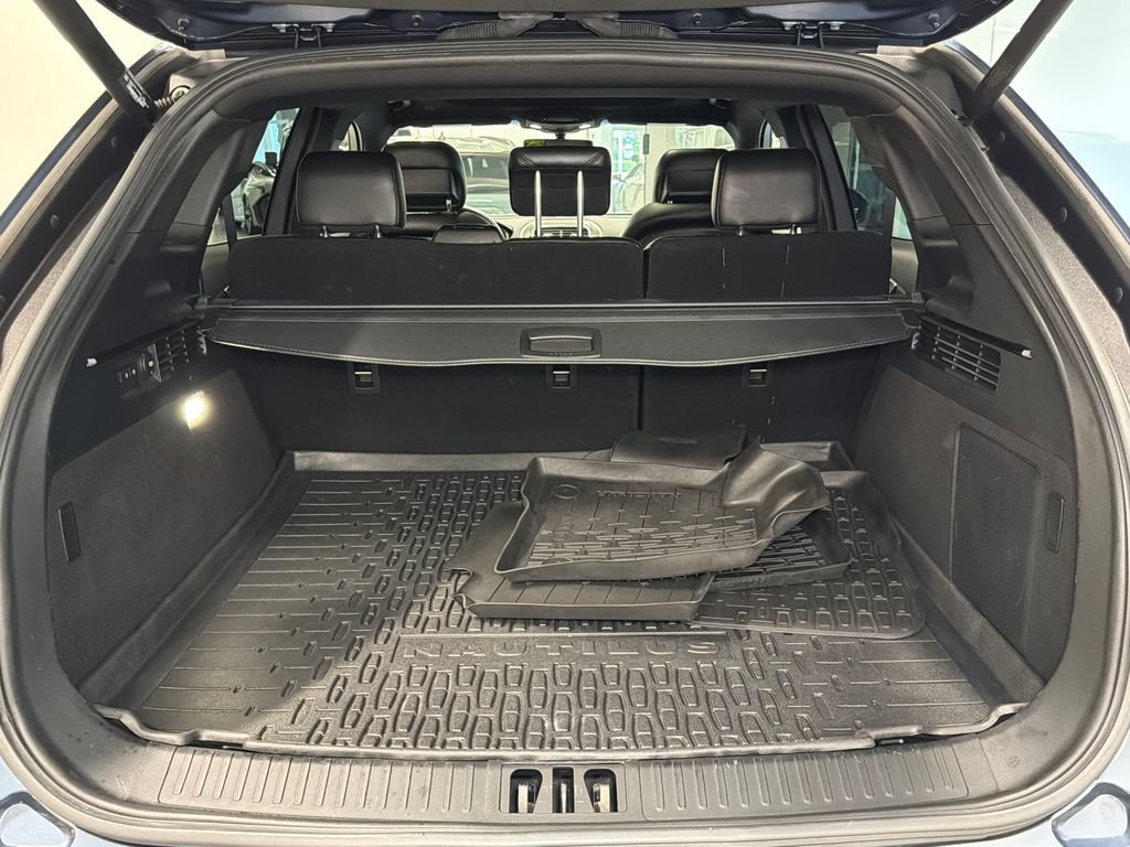 Used 2019 Lincoln Nautilus Reserve AWD/4WD image 5