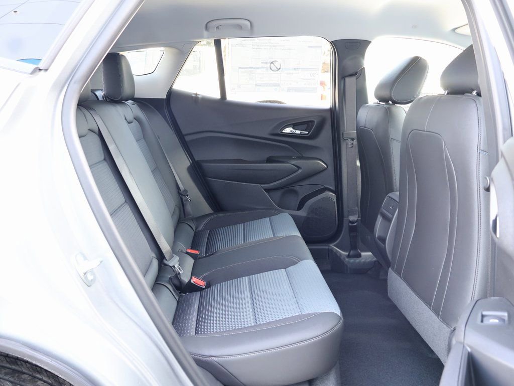 New 2026 Chevrolet Trax LT w/ Driver Confidence Package image 29