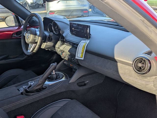 New 2026 MAZDA MX-5 Miata RF Club RWD image 27