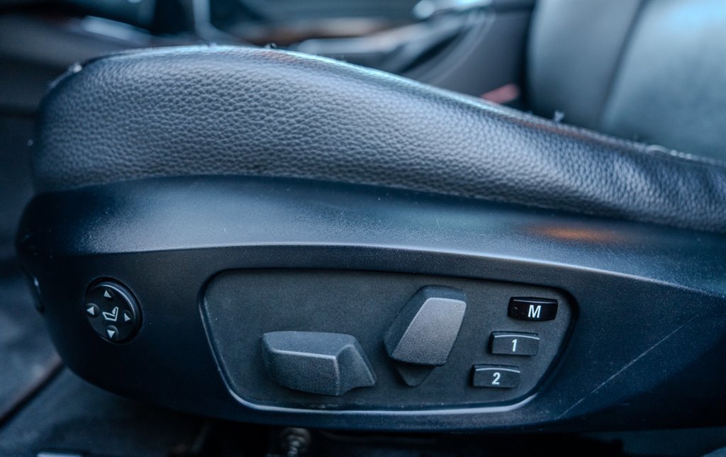 Used 2011 BMW 335i Sedan image 25