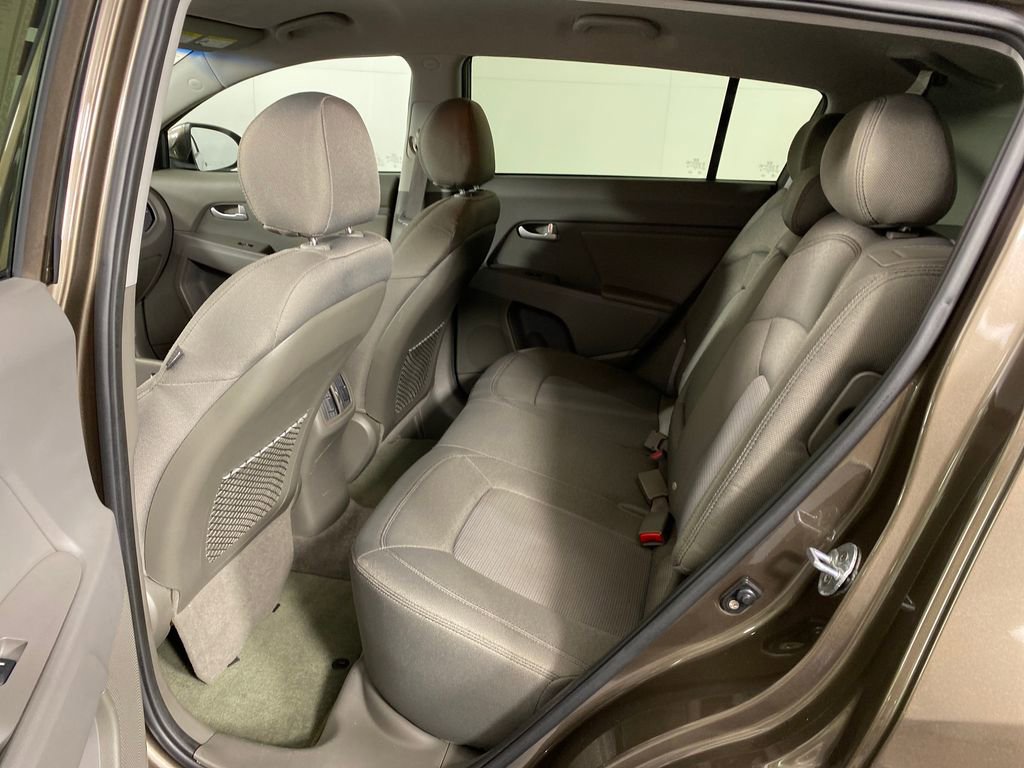 Used 2015 Kia Sportage LX image 24