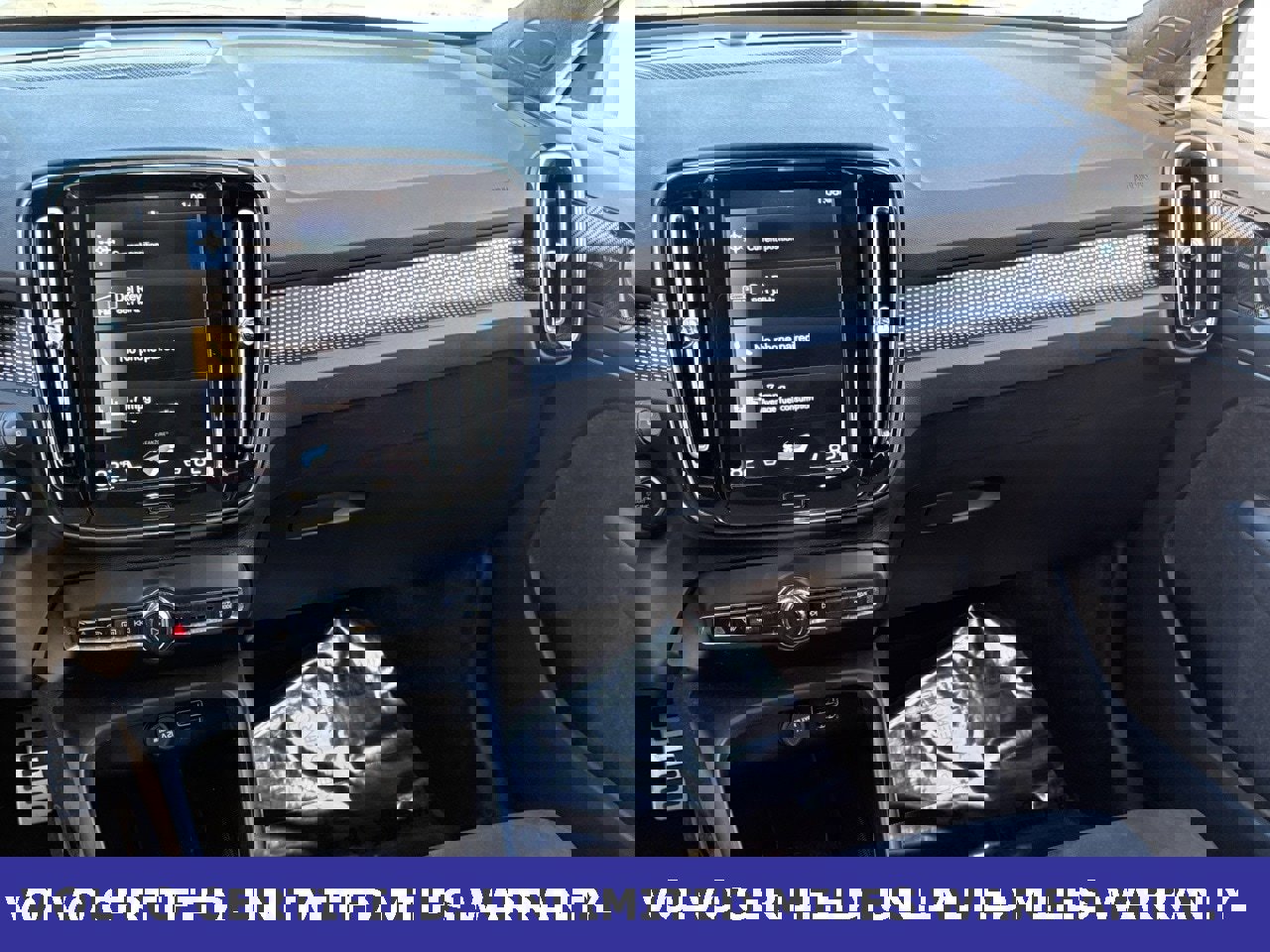 Certified 2022 Volvo XC40 T5 R-Design w/ Advanced Package image 15