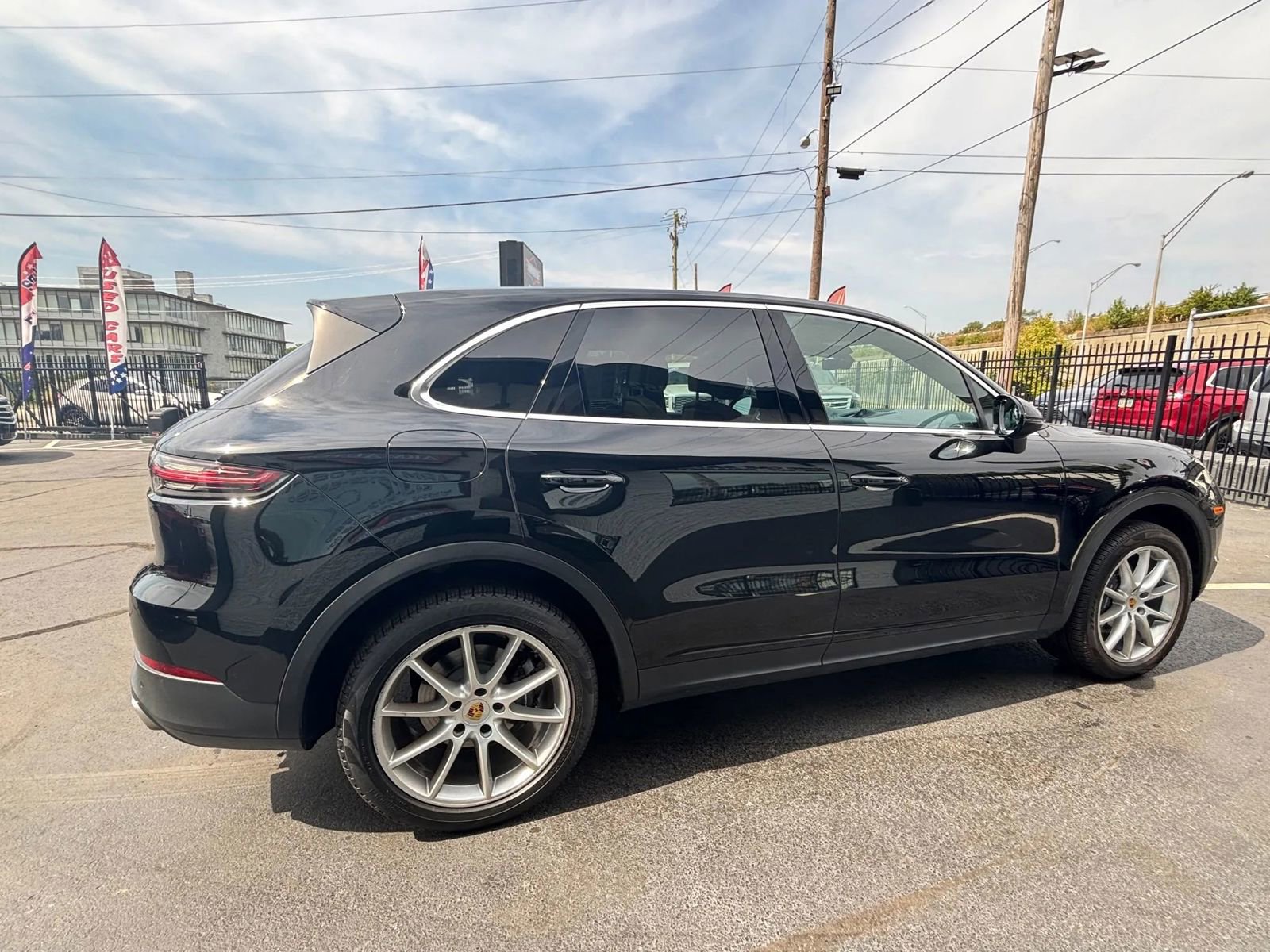 Used 2019 Porsche Cayenne image 15
