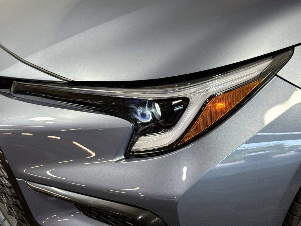 New 2026 Toyota Corolla SE w/ SE Package FWD image 3