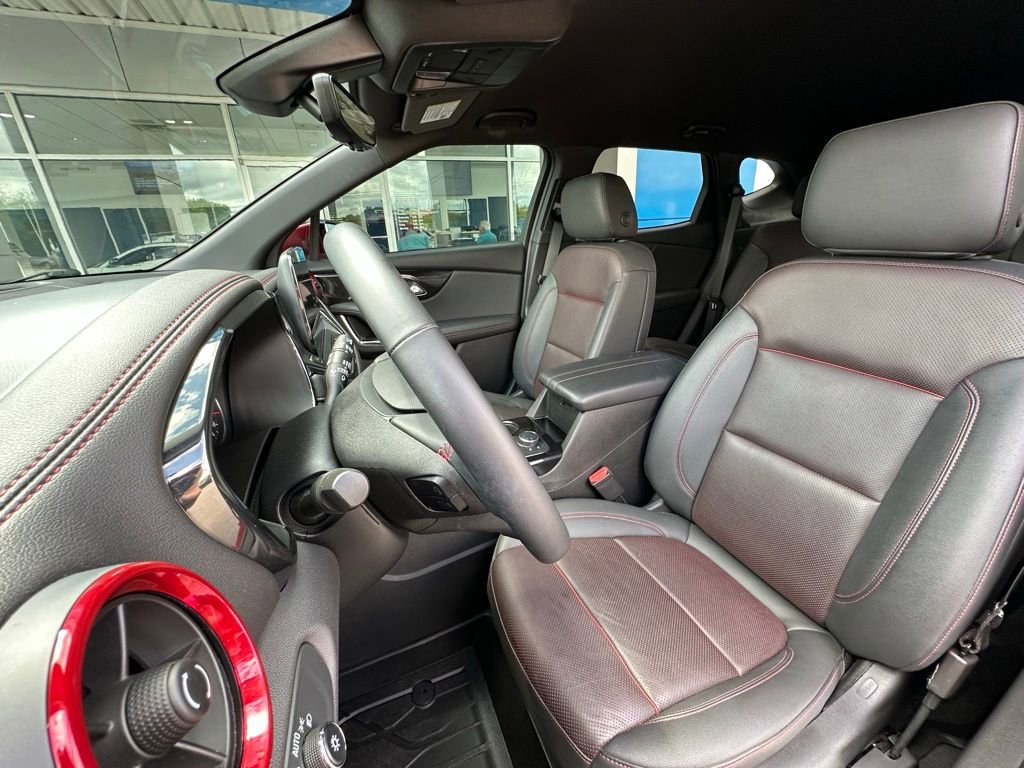 Used 2023 Chevrolet Blazer RS w/ Driver Confidence II Package image 14