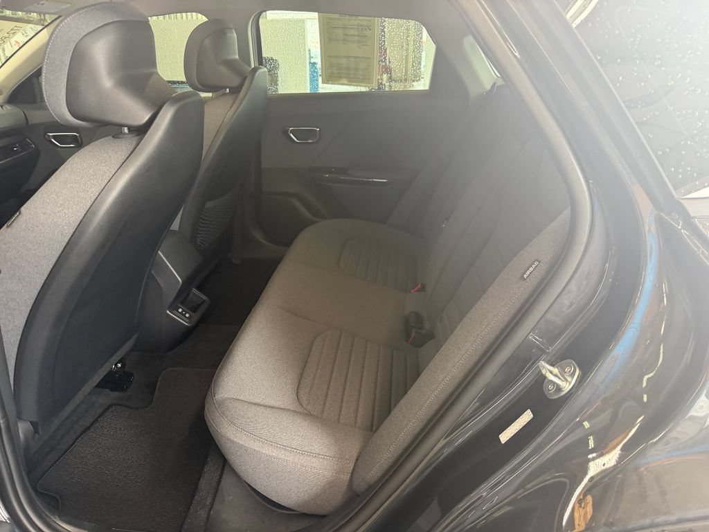 Used 2025 Kia K4 EX FWD image 24