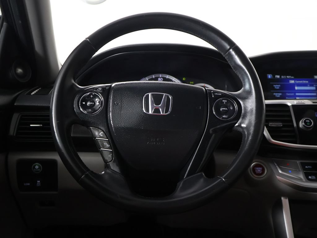 Used 2015 Honda Accord EX-L image 32