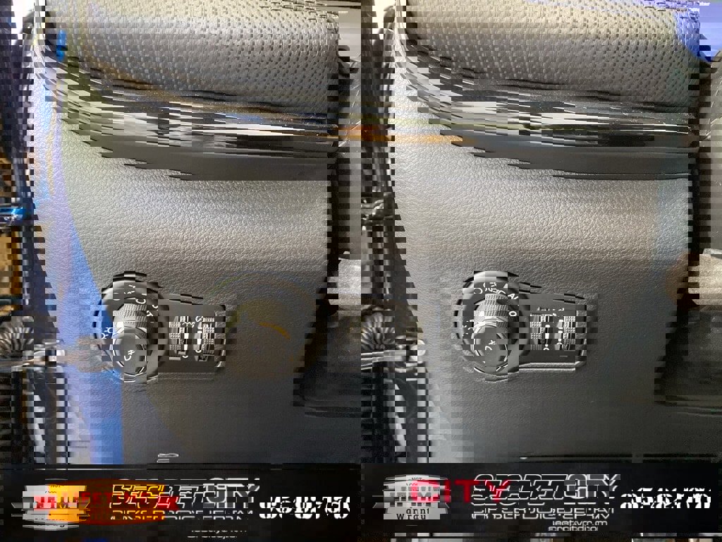 New 2026 Jeep Compass Latitude image 14