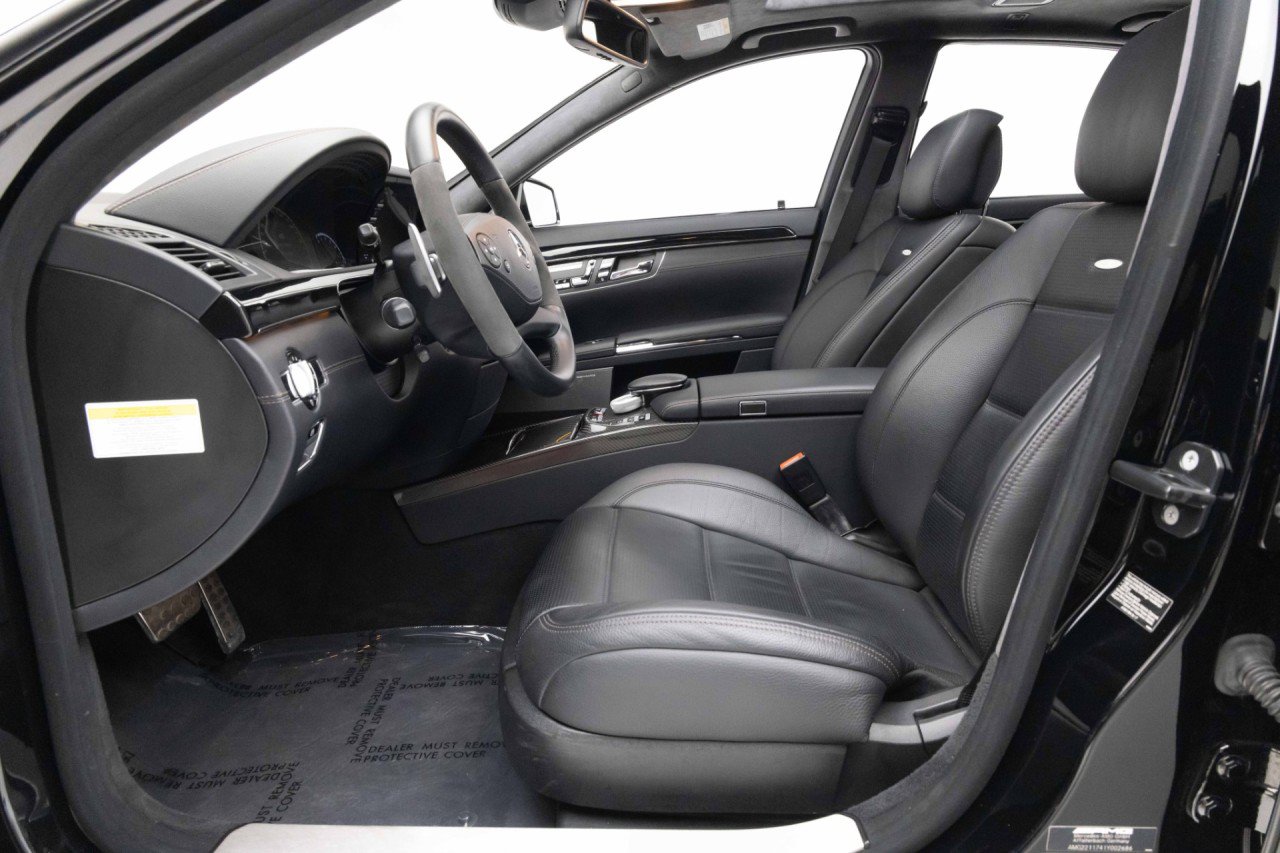 Used 2012 Mercedes-Benz S 63 AMG image 30