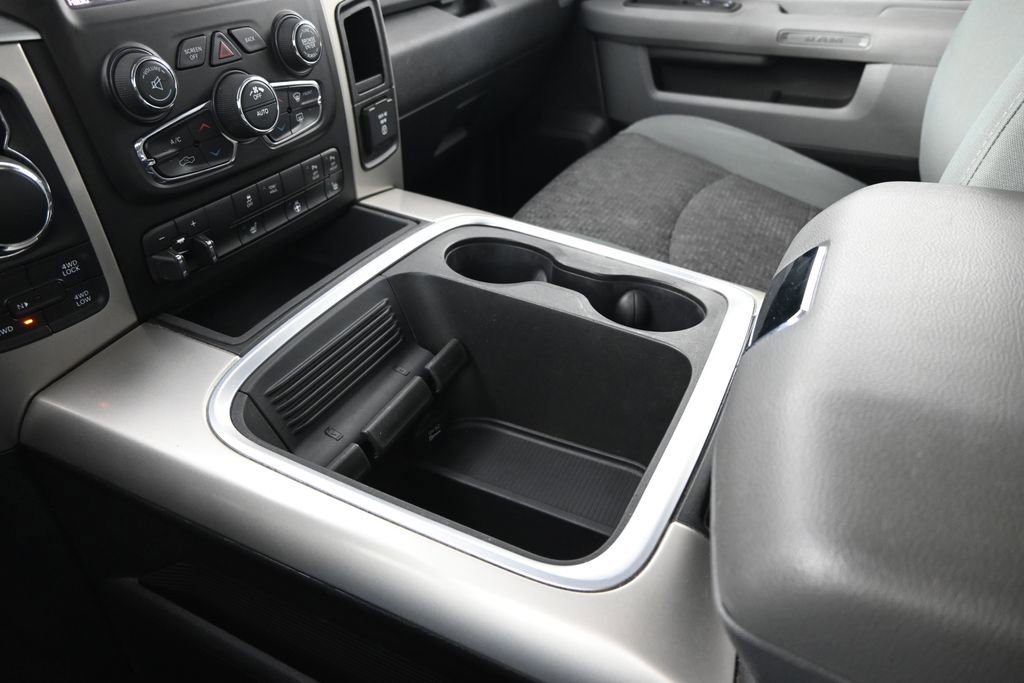 Used 2016 RAM 1500 Big Horn AWD/4WD image 32