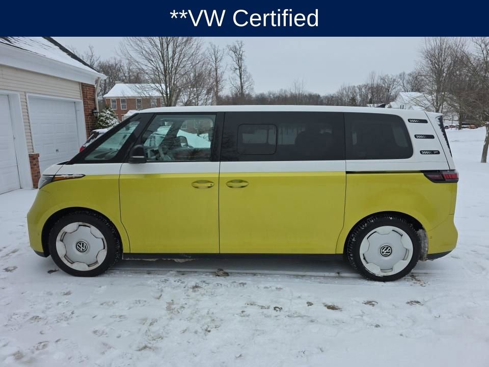 Used 2025 Volkswagen ID. Buzz 1st Edition image 3