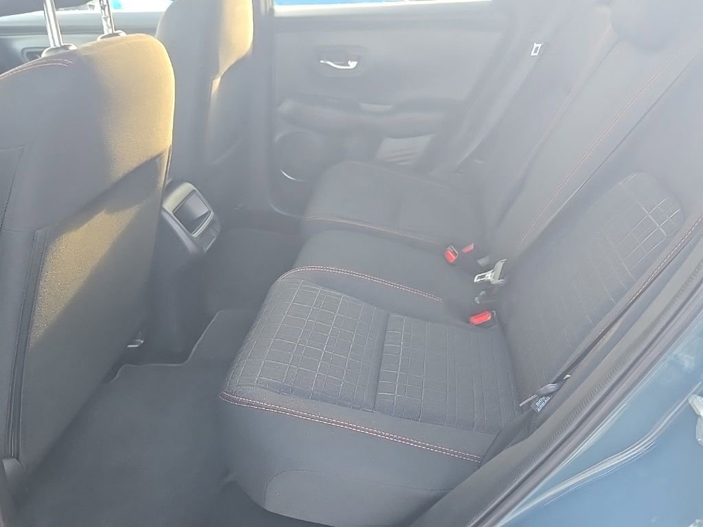 Used 2025 Honda HR-V Sport image 25