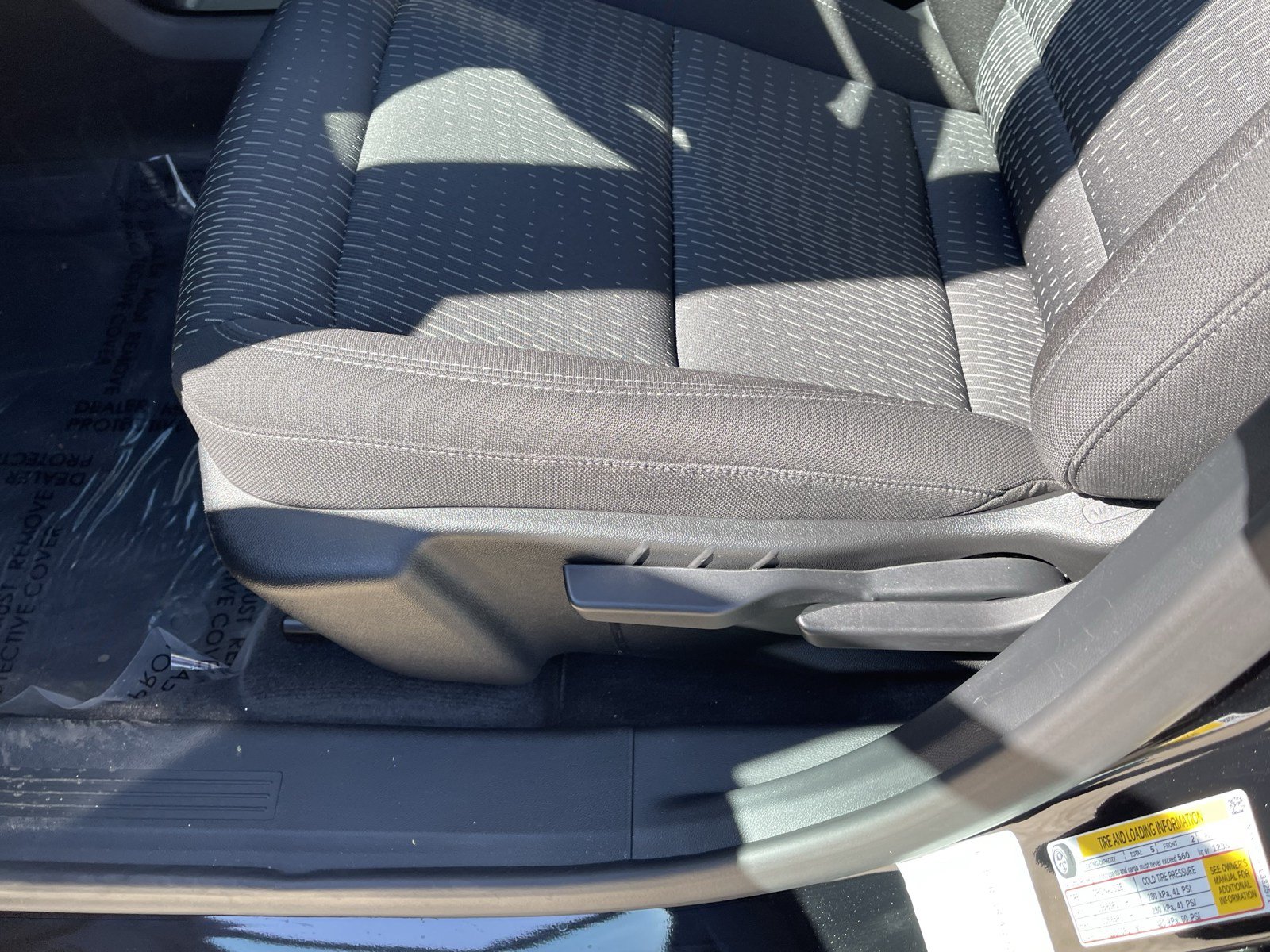 Used 2026 Chevrolet Equinox LT AWD/4WD image 18