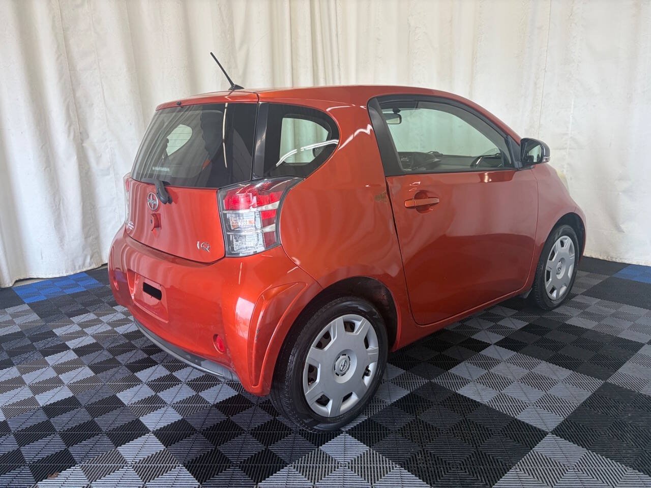 Used 2012 Scion iQ w/ Rear Speaker Pkg FWD image 5