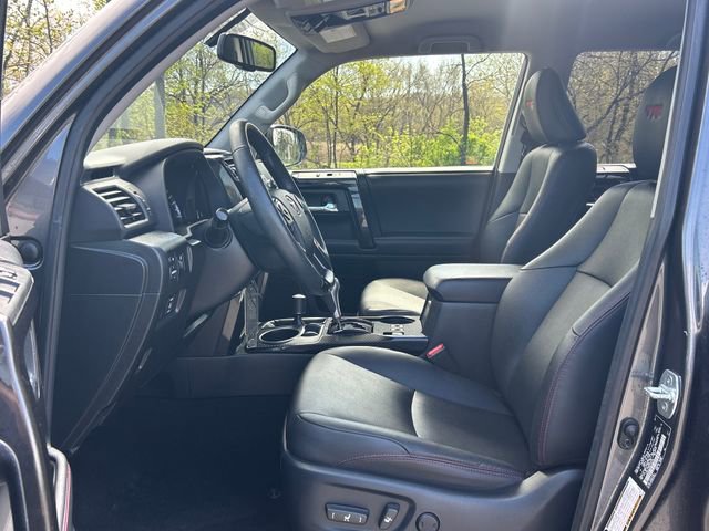 Used 2019 Toyota 4Runner TRD Off-Road Premium image 9