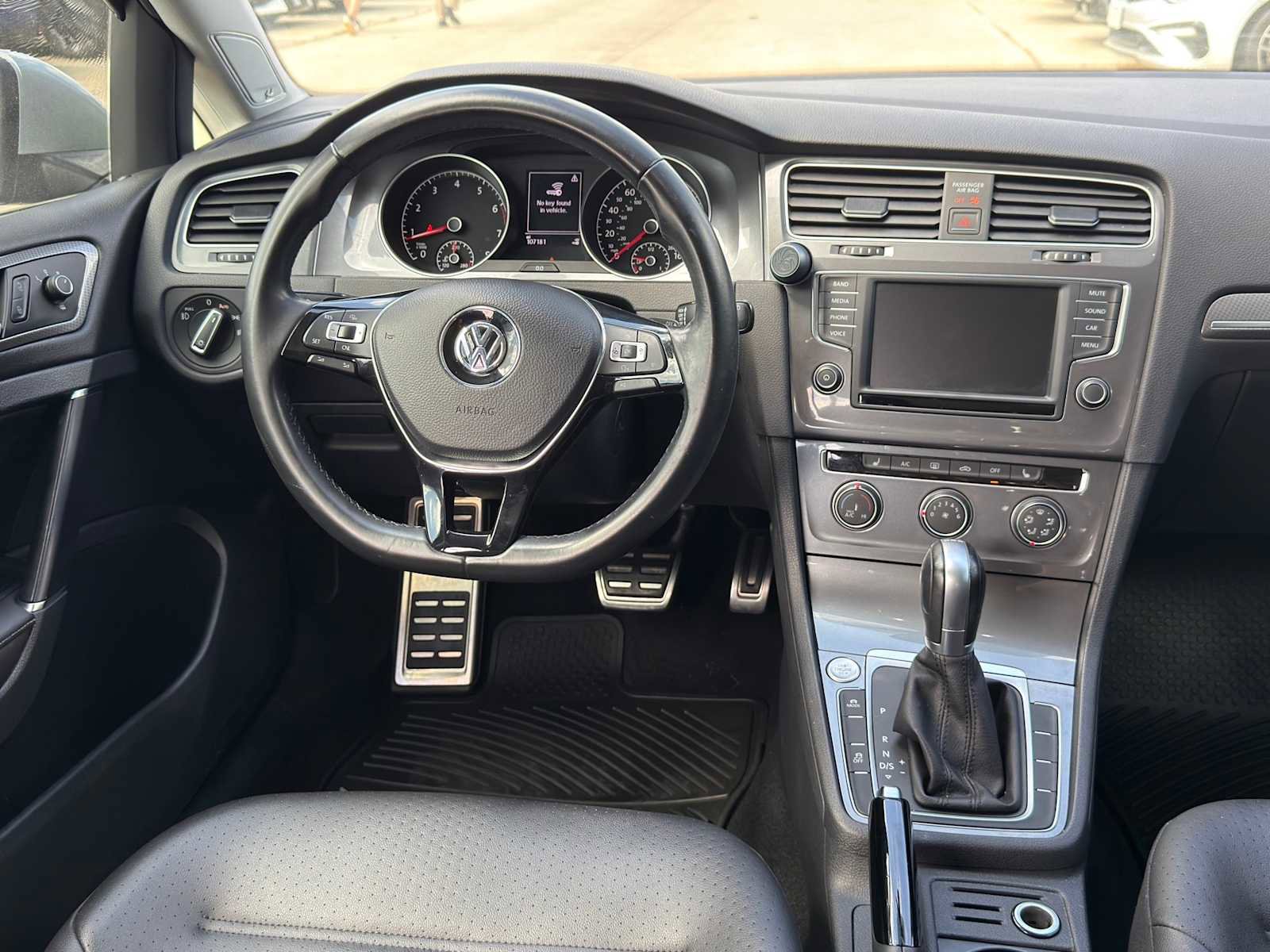 Used 2020 Kia Sorento EX image 25