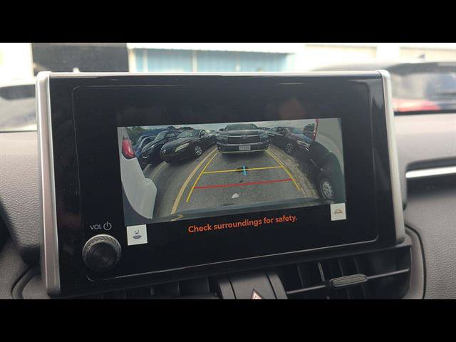 Used 2025 Toyota RAV4 XLE w/ Weather Package FWD image 5