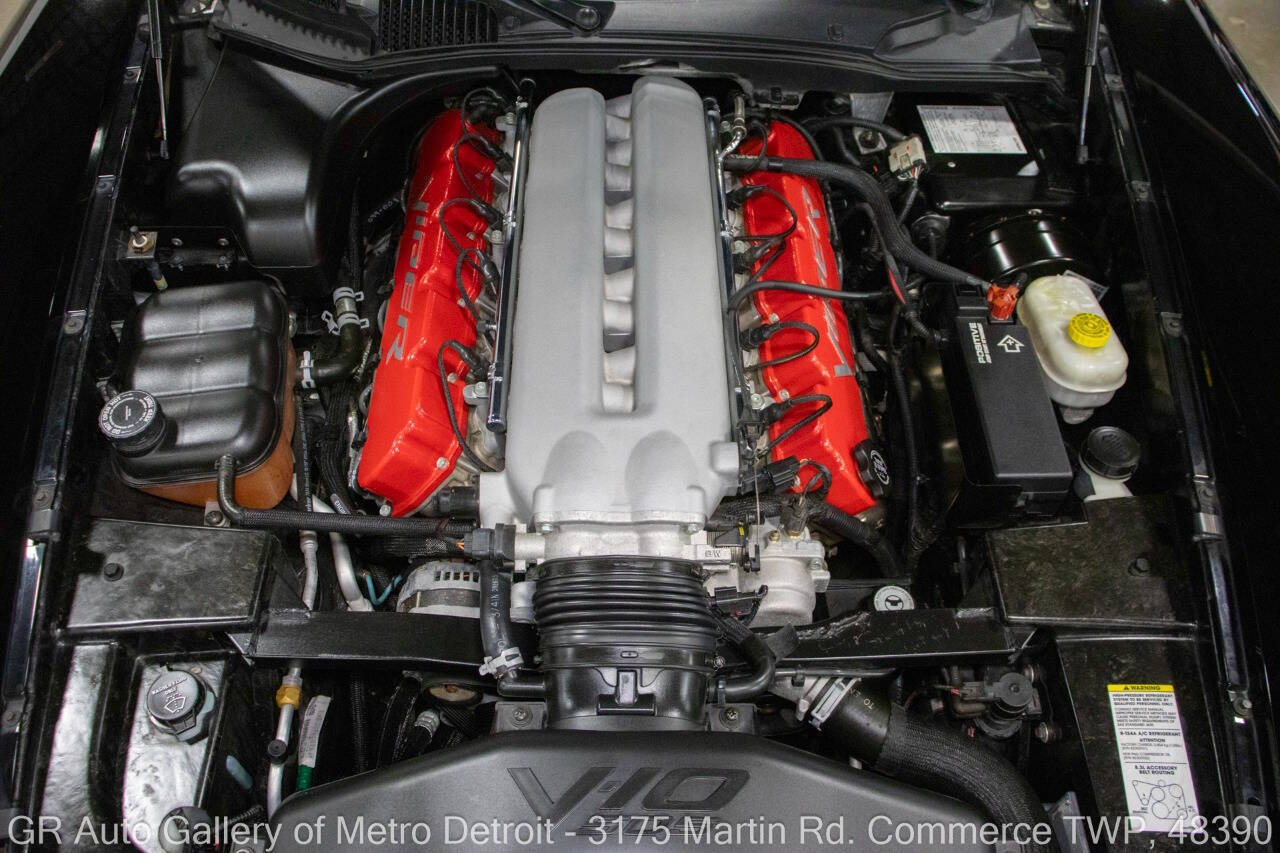 Used 2004 Dodge Viper SRT-10 RWD image 20