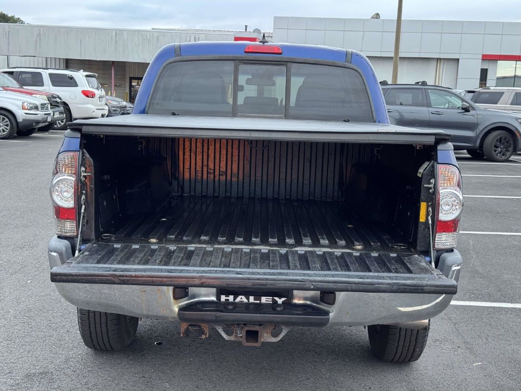 Used 2014 Toyota Tacoma 4x4 Double Cab w/ SR5 Package image 16