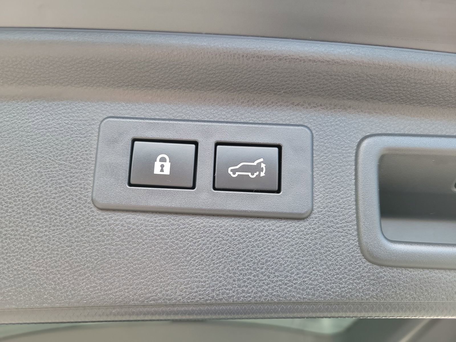 Certified 2022 Subaru Forester Premium image 26