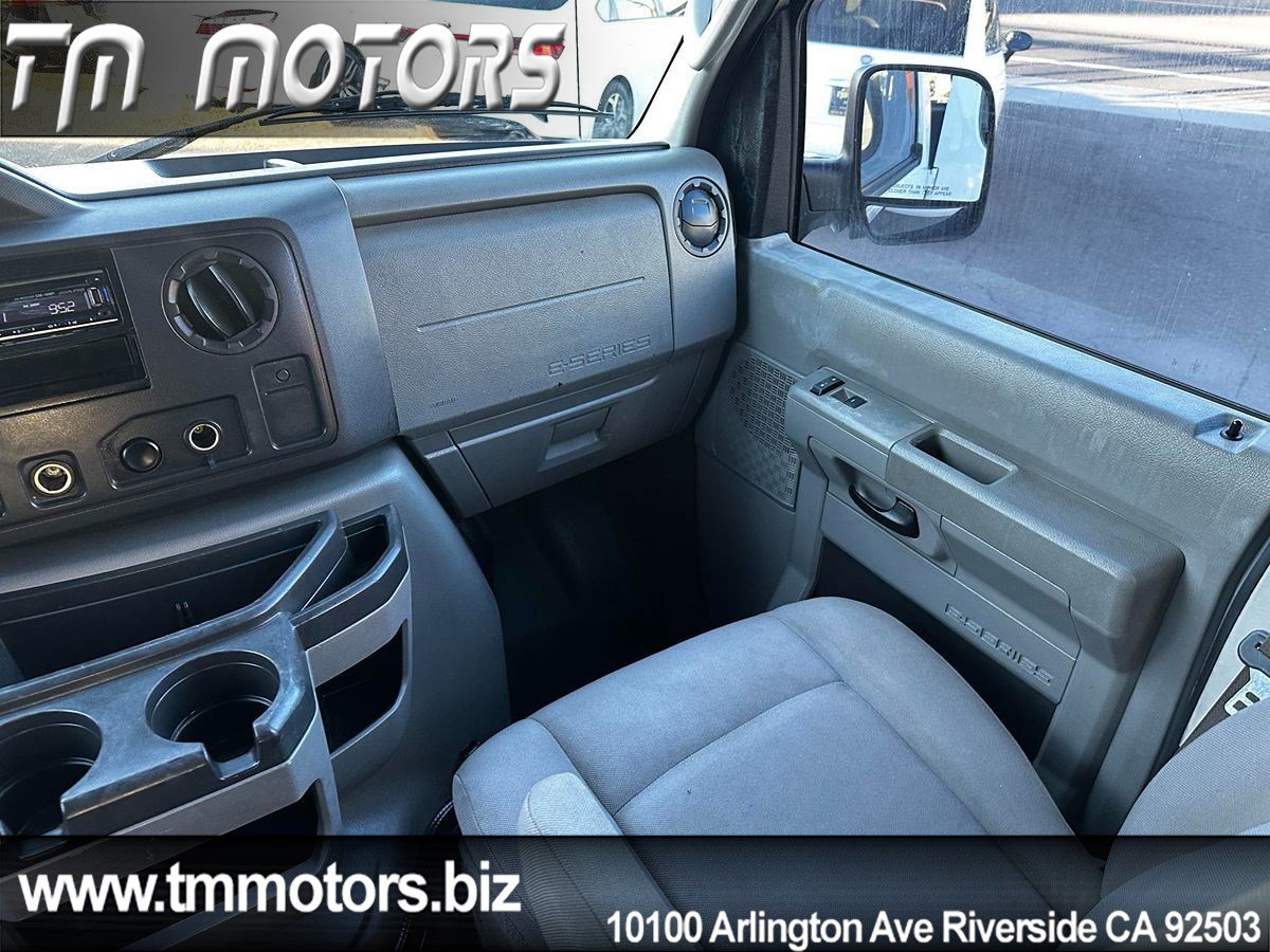 Used 2010 Ford E-250 and Econoline 250 RWD image 12