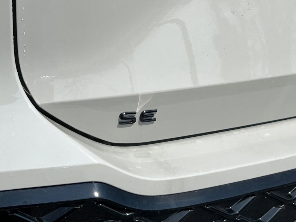 New 2026 Volkswagen Tiguan SE R-Line image 6