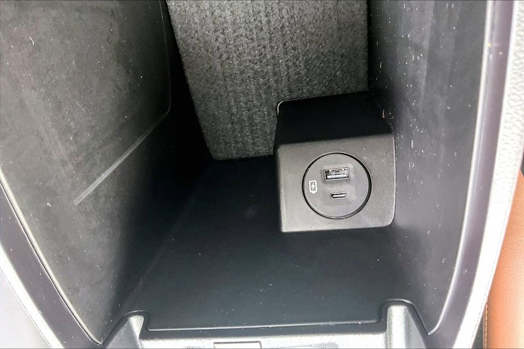 Used 2024 Ford Bronco Sport Outer Banks w/ Tech Package image 16