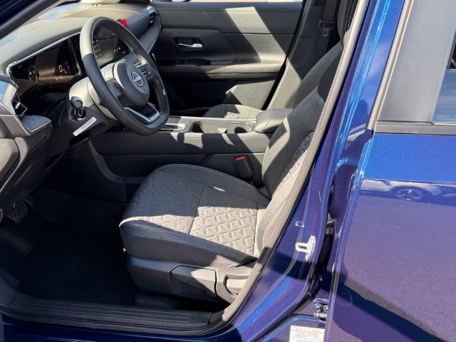 New 2027 Nissan Kicks SV w/ SV Premium Package AWD/4WD image 19