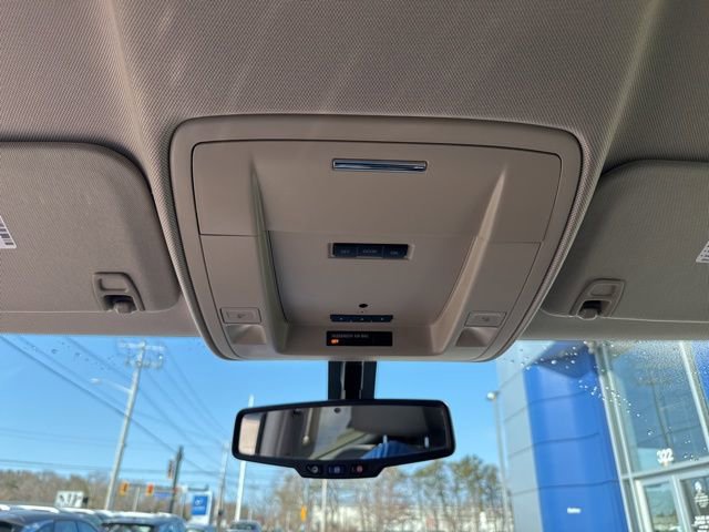 Used 2015 GMC Sierra 1500 SLT w/ SLT Crew Cab Value Package image 46