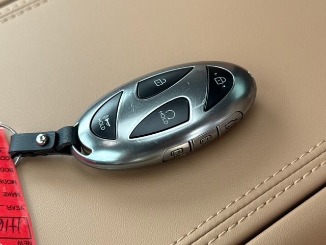 Certified 2025 Hyundai Santa Fe Limited image 29