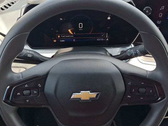 Used 2025 Chevrolet Trax LT FWD image 20