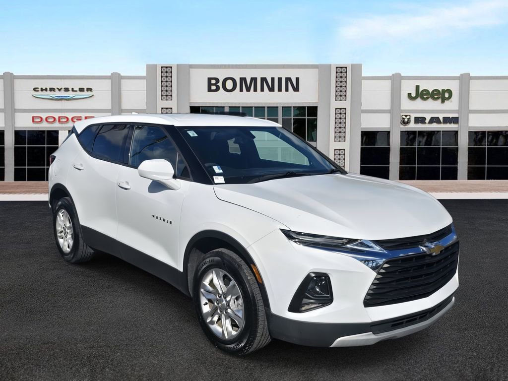 Used 2021 Chevrolet Blazer LT image 2