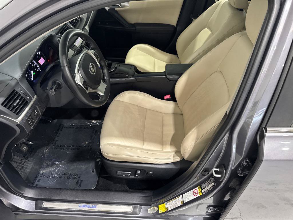 Used 2012 Lexus CT 200h Premium w/ Premium Audio Pkg FWD image 31
