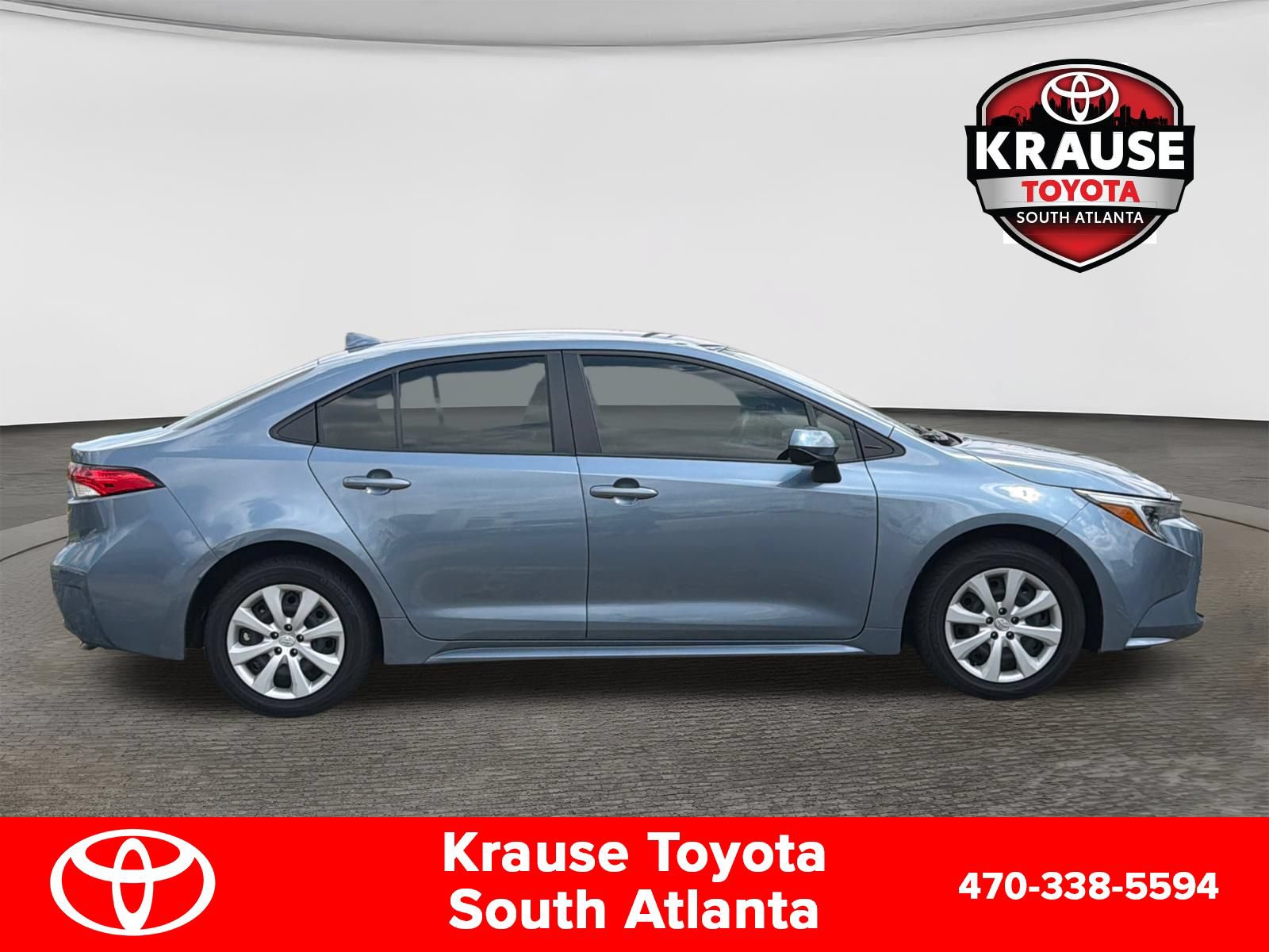 Used 2025 Toyota Corolla LE FWD image 9