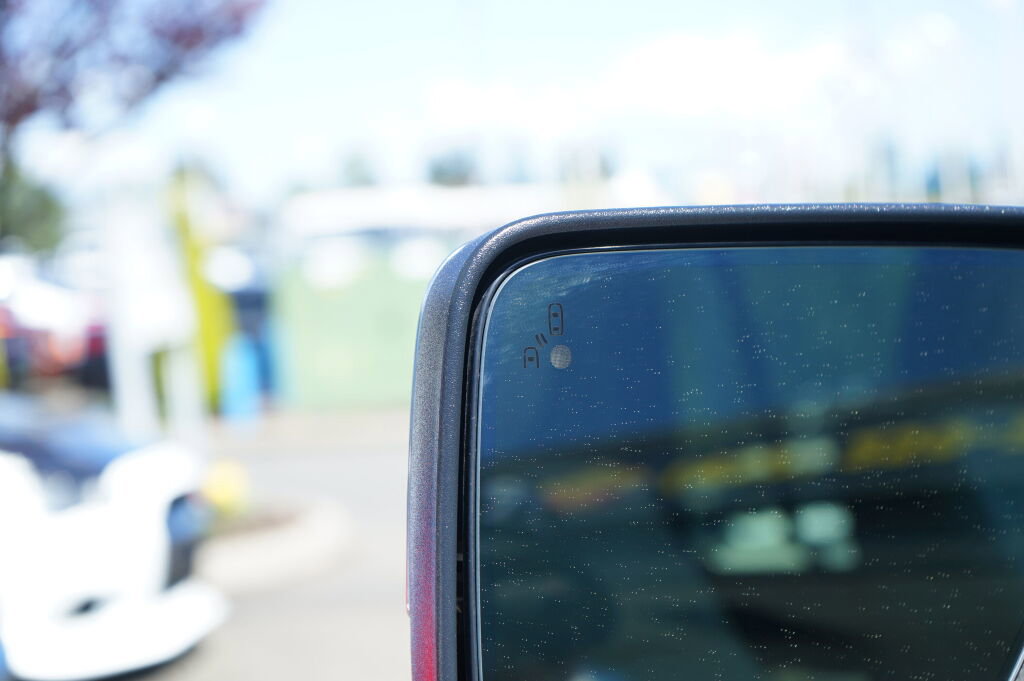 Used 2016 Lincoln Navigator Select AWD/4WD image 12