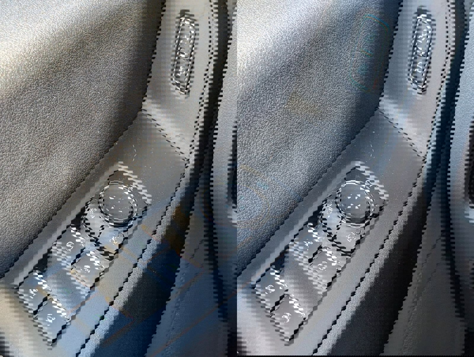 New 2025 Ford F350 XL w/ XL Chrome Package image 21