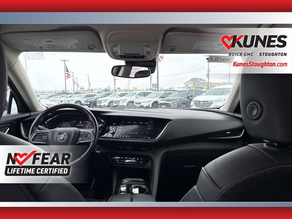 Used 2023 Buick Envision Essence image 38