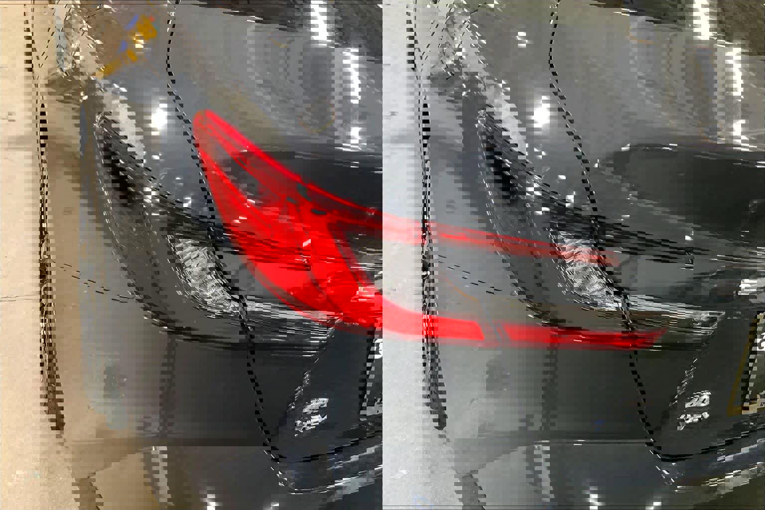 Used 2025 Toyota Camry XLE w/ Premium Plus Package image 29