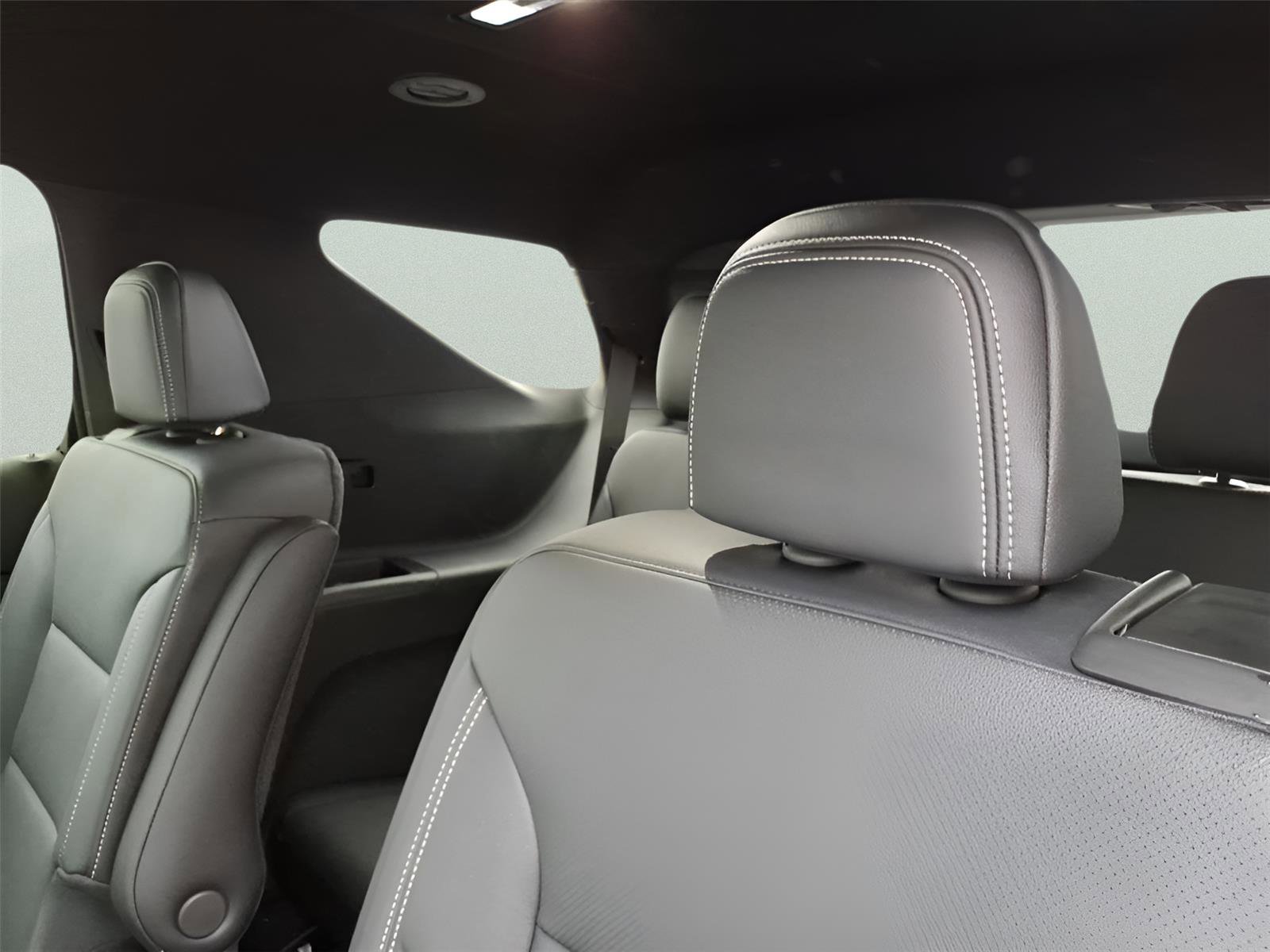 New 2026 Chevrolet Traverse LT w/ Midnight/Sport Edition image 12