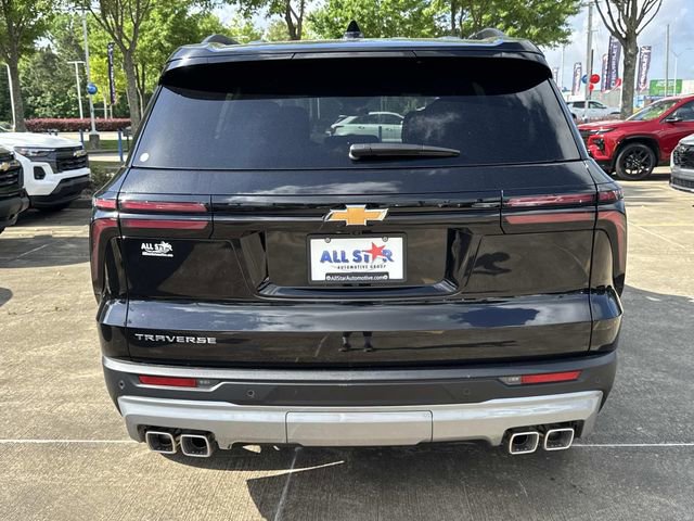 New 2026 Chevrolet Traverse LT w/ LPO, Floor Liner Package FWD image 6