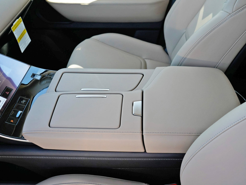 New 2026 INFINITI QX80 Pure w/ Cargo Package image 29