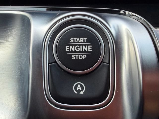 Used 2020 Mercedes-Benz GLB 250 4MATIC image 24