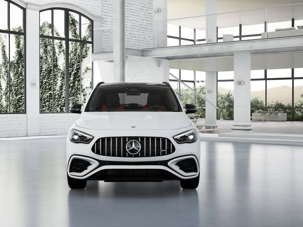 New 2025 Mercedes-Benz GLA 35 AMG 4MATIC image 7