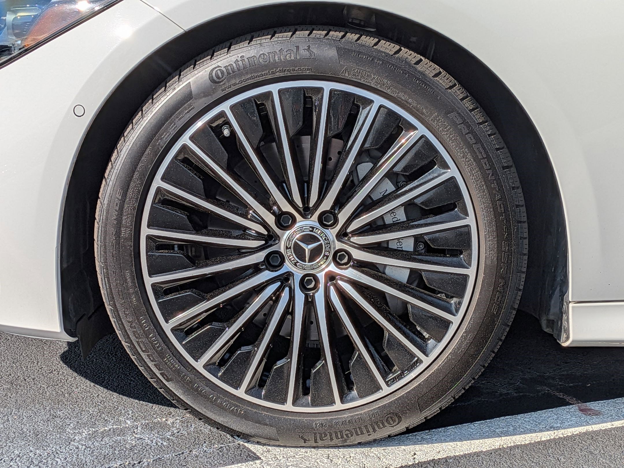 Certified 2024 Mercedes-Benz CLE 300 4MATIC Coupe image 13