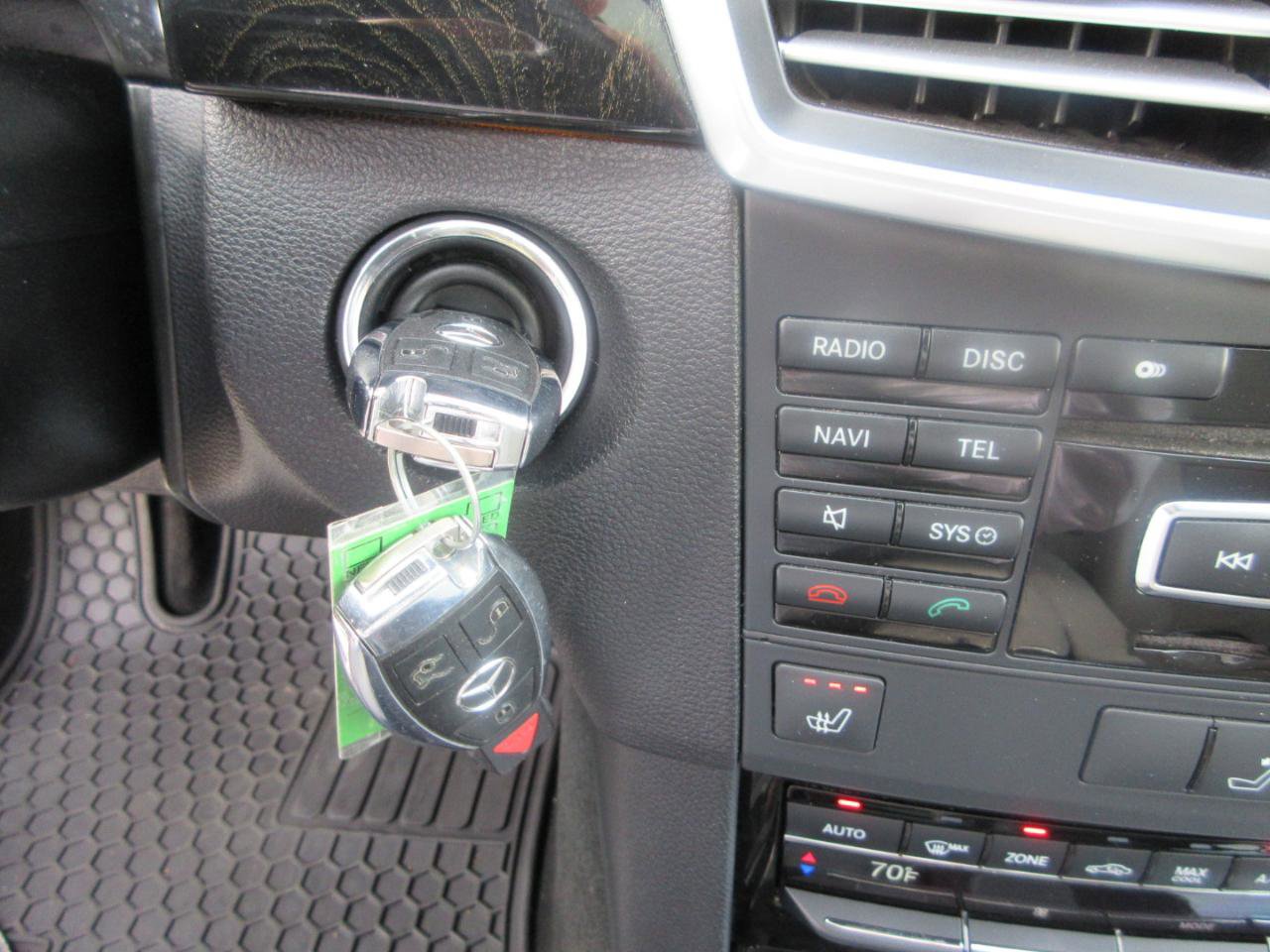 Used 2013 Mercedes-Benz E 350 4MATIC Wagon image 61