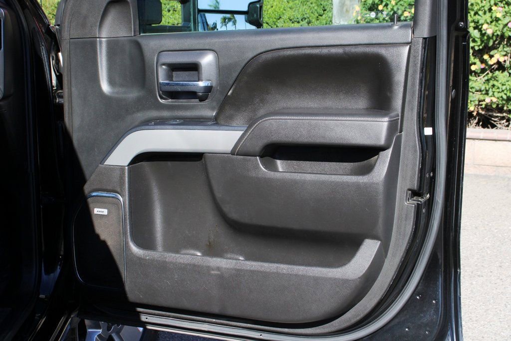 Used 2016 Chevrolet Silverado 2500 LTZ w/ Duramax Plus Package image 41