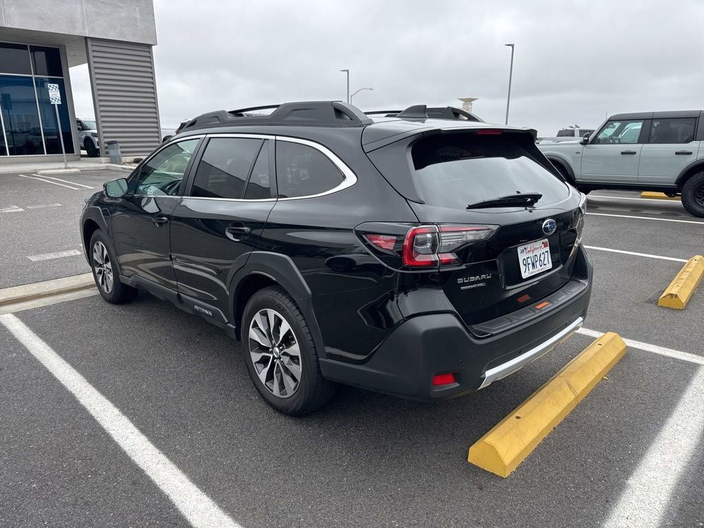 Used 2023 Subaru Outback Limited AWD/4WD image 7