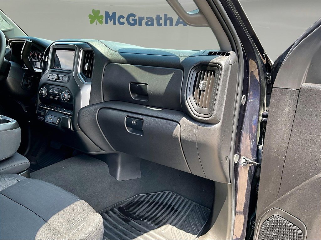 Used 2024 Chevrolet Silverado 1500 Custom Trail Boss AWD/4WD image 29