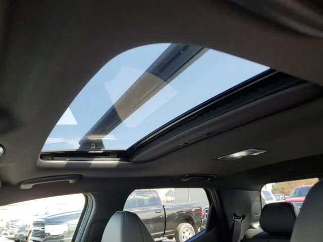 Used 2024 Hyundai Santa Cruz Limited AWD/4WD image 15