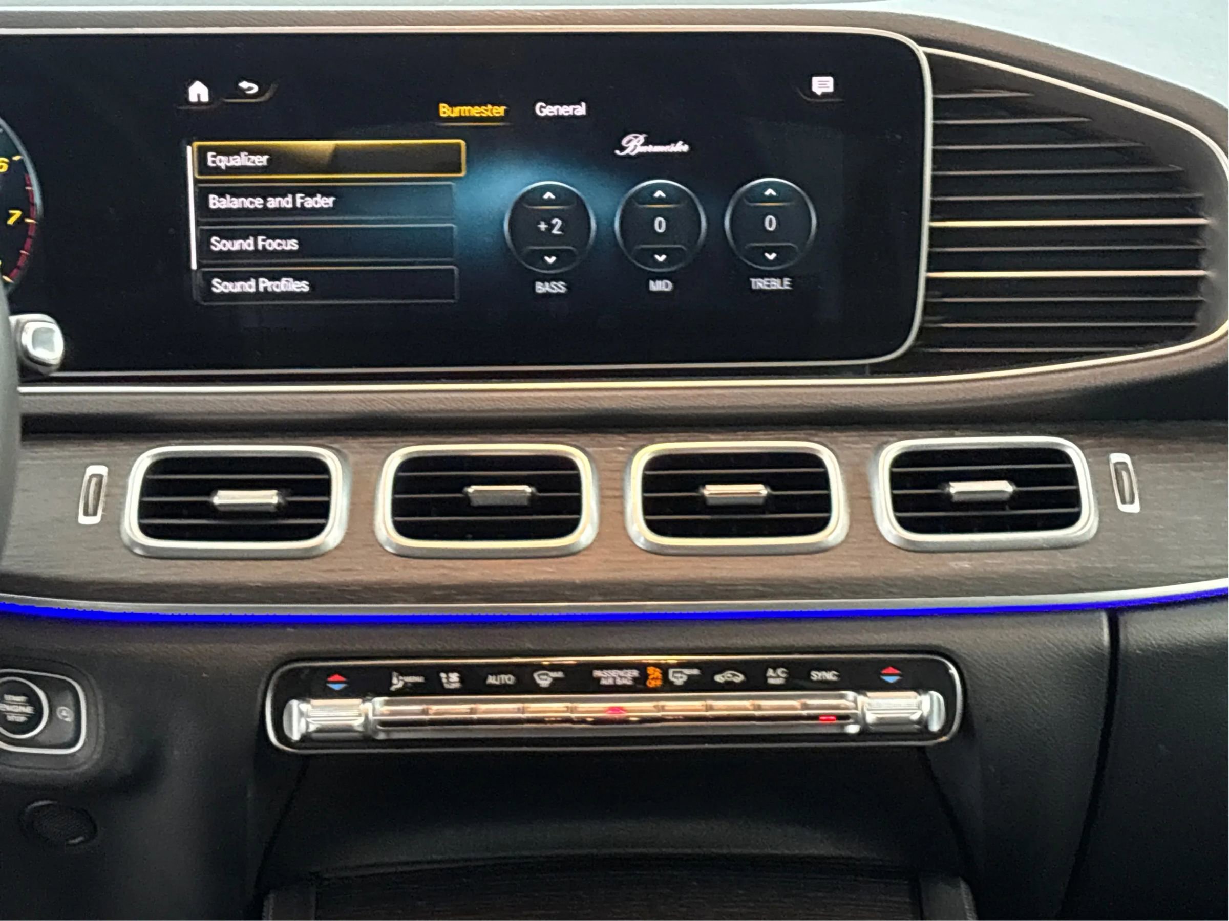 Used 2021 Mercedes-Benz GLE 350 4MATIC image 19